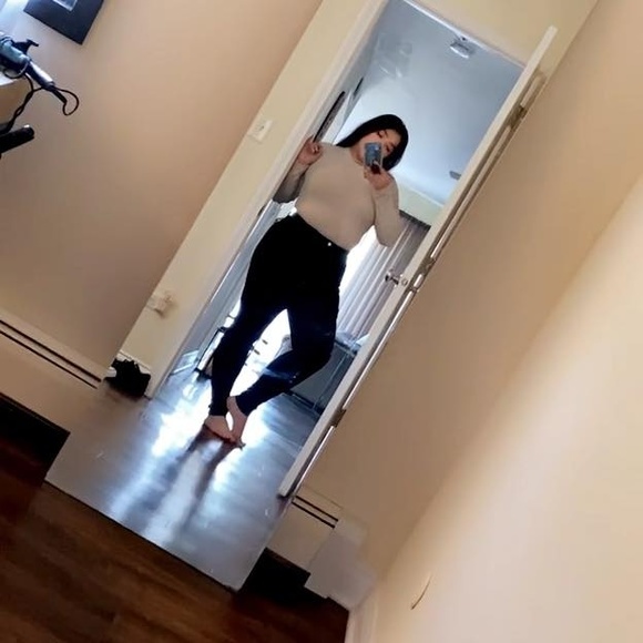 ayydoll
